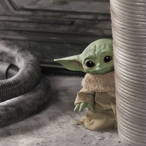 Pelúcia - 28 Cm - Disney - Star Wars - Baby Yoda - Mattel - Ri Happy