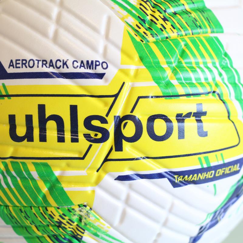 Bola-de-Futebol-de-Campo---Uhlsport-Aerotrack---Spalding-2