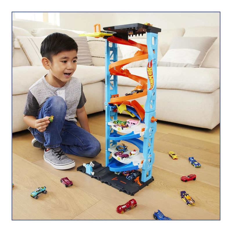 Hot Wheels City Stunt Garage Play Set