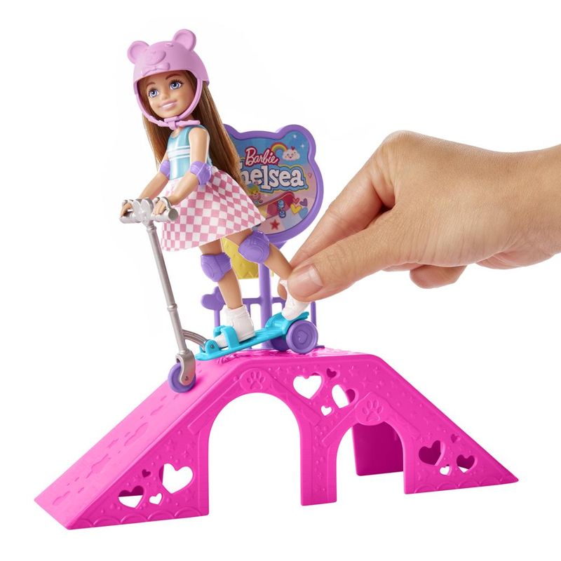 Conjunto-Boneca-Articulada-E-Acessorios---Barbie---Chelsea-Pista-De-Patinacao---Mattel-4