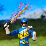 Boneco-com-Acessorios---Power-Rangers-Lightning-Collection---Dino-Charge-Ranger-Azul---Hasbro-3