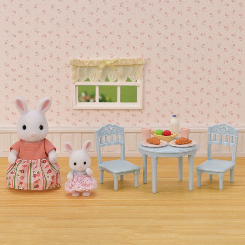 Sylvanian-Families---Mesa-de-Cafe-da-Manha---Mamae-Emilia-e-Bebe-Sophie---Epoch-3