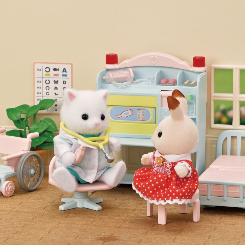 Sylvanian-Families---Primeiro-Conjunto-Medico-da-Vila---Epoch-4