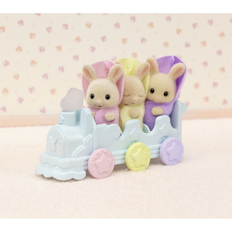 Sylvanian-Families---Conjunto-De-Figuras-E-Acessorios---Hora-Do-Banho-Trigemeos---Epoch-8