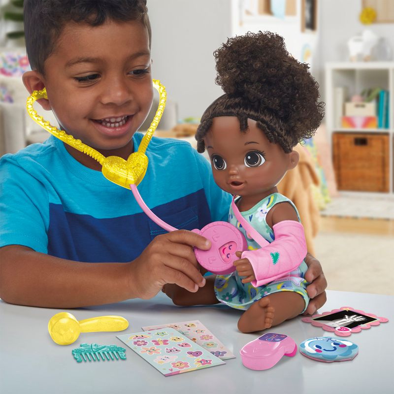 Boneca-Bebe-com-Acessorios---Baby-Alive---Bella---Hora-da-Consulta---F7537---Hasbro-4