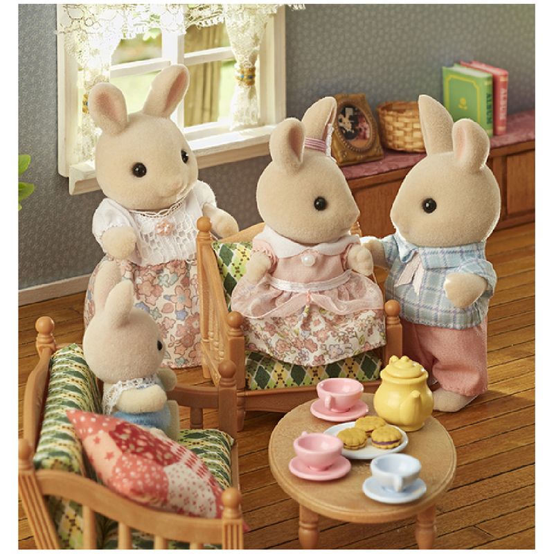 Sylvanian-Families---Conjunto-De-Figuras-E-Acessorios---Familia-Coelho-de-Leite---Epoch-2