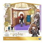 Playset-e-Mini-Figura---Harry-Potter---Wizarding-World---Sala-de-Aula-de-Feiticos---Suny--0