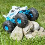 Megalodon-R-C-Entra-Na-Agua---Monster-Jam---Sunny-9