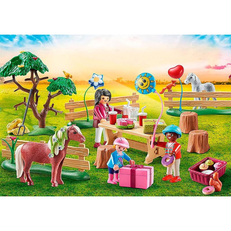 Playmobil---Festa-de-Aniversario-na-Fazenda-com-Ponei---70977---Sunny--4