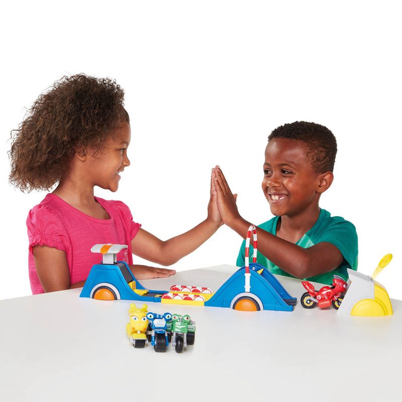 Playset---Ricky-Speed---Pista-de-Lancamento---Ricky-Zoom---Sunny-7
