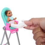 Boneca---Barbie---Skipper-com-Bebe-na-Cadeira---Vestido-Arco-iris---Mattel-3