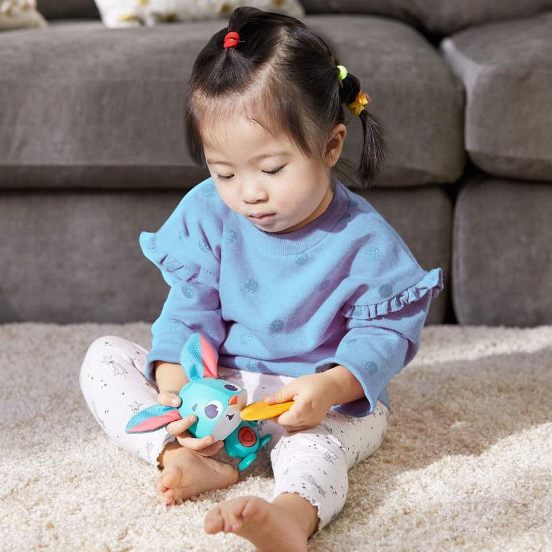 Mini-Figura-Interativa---Wonder-Buddies---Thomas---Azul---Tiny-Love-3