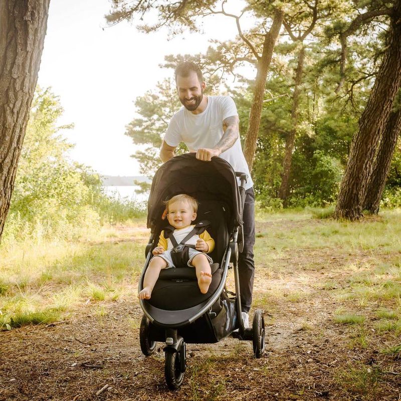 Travel-System---Maxi-Cosi---Gia-XP---Trio---Midnight-Black-30