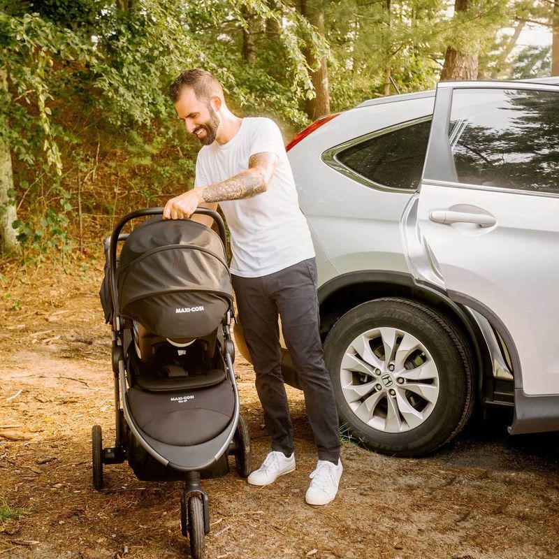 Travel-System---Maxi-Cosi---Gia-XP---Trio---Midnight-Black-37