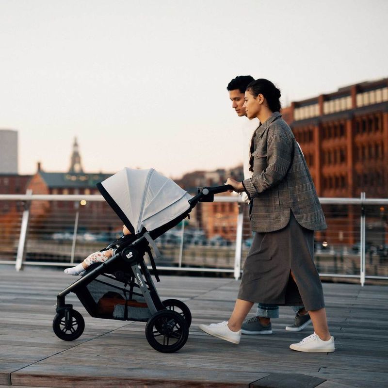 Travel-System---Maxi-Cosi---Gia-XP---Trio---Midnight-Black-38