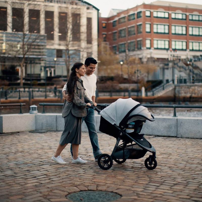 Travel-System---Maxi-Cosi---Gia-XP---Trio---Midnight-Black-46