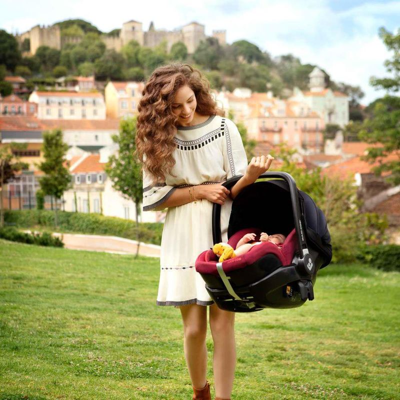Bebe-Conforto---Marble-Essential---Maxi-Cosi---Black-25