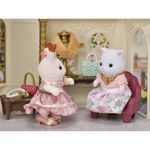 Sylvanian-Families---Boutique-Fashion-Town---Epoch-3