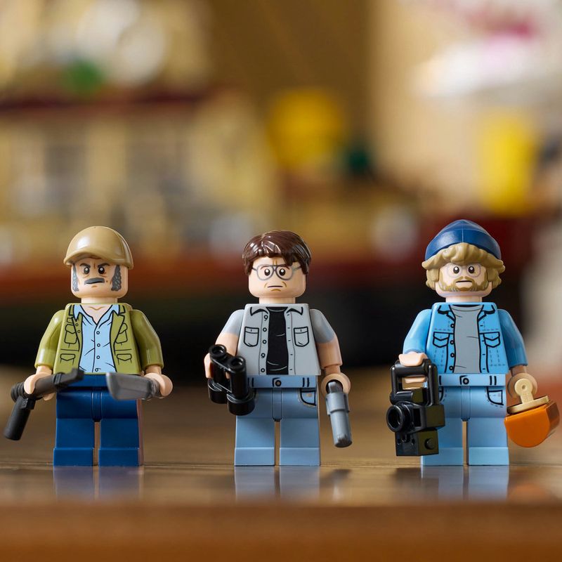 LEGO---LEGO-Ideas---Tubarao---21350-9