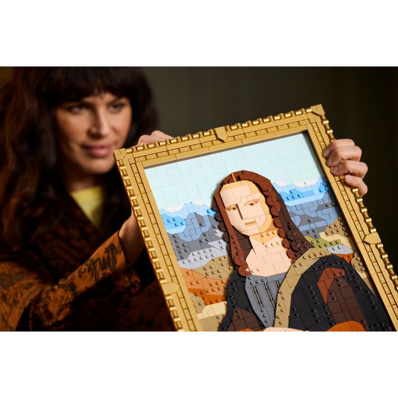 Lego---ART---Mona-Lisa---31213-9