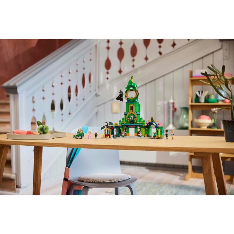 LEGO---Wicked---Bem-vindos-a-Cidade-das-Esmeraldas---75684-4