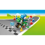 LEGO---Super-Mario---Mario-Kart---Moto-Yoshi---72031-11
