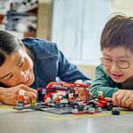 LEGO---City-Formula-1---Pit-Stop-e-Equipe-de-Box-de-F1-com-Carro-da-Ferrari---60443-5