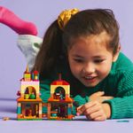 LEGO---Disney-Classic---Minicasa-de-Encanto---43261-5