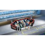 LEGO---City-Formula-1---Garagem-de-F1-e-Carros-da-Mercedes-AMG-e-Alpine---60444-14