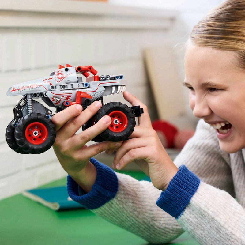 LEGO---Technic---Monster-Jam-ThunderROARus-de-Puxar---42200-10