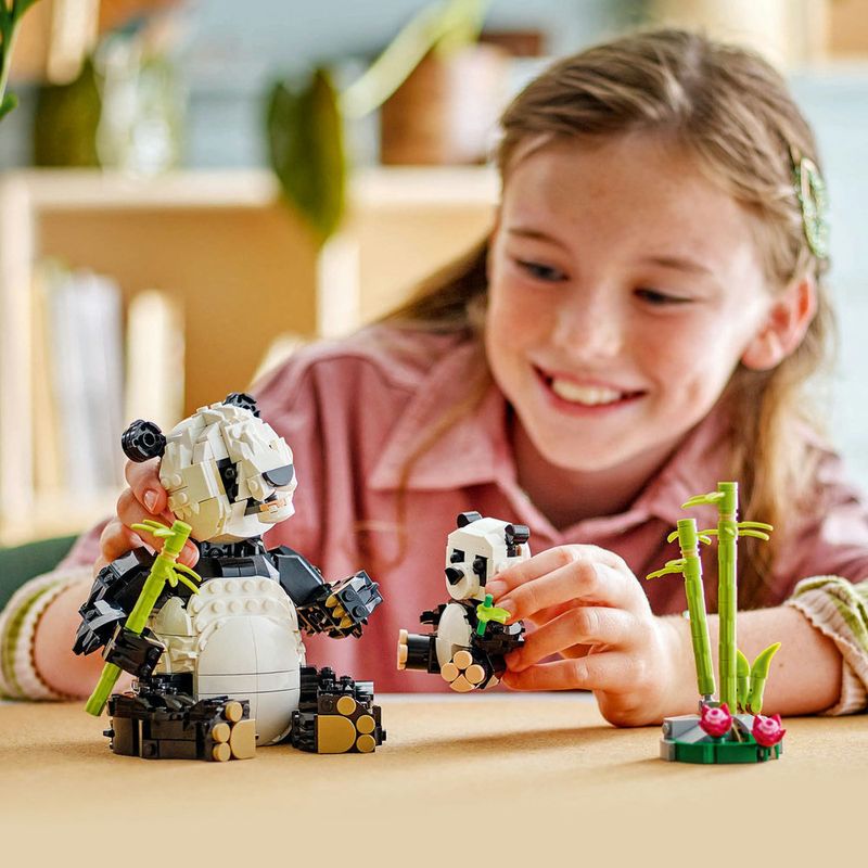 LEGO---Creator---Animais-Selvagens--Familia-de-Pandas---31165-10