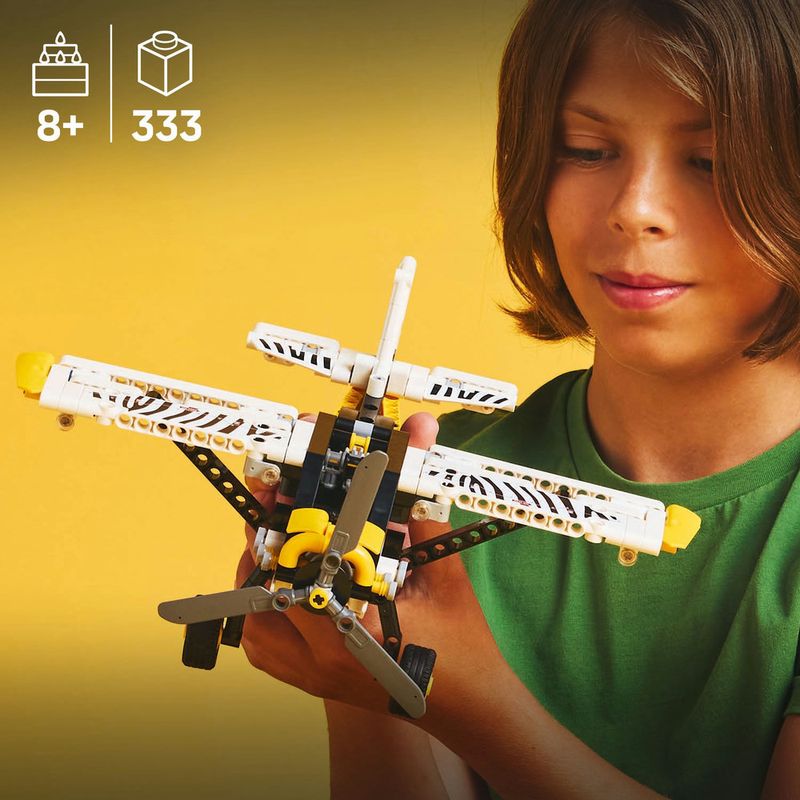 LEGO---Technic---Bush-Plane---42198-8