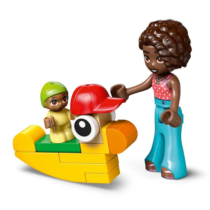 LEGO---Friends---Quarto-de-Brincar-da-Irmazinha-da-Aliya---42645-7