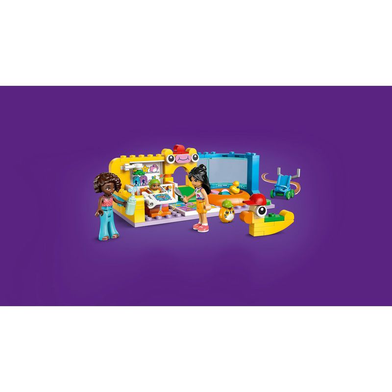 LEGO---Friends---Quarto-de-Brincar-da-Irmazinha-da-Aliya---42645-11