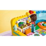 LEGO---Friends---Quarto-de-Brincar-da-Irmazinha-da-Aliya---42645-12