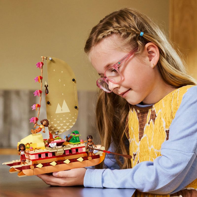 LEGO---Disney-Princess---Canoa-de-Aventura-da-Moana---43270-5