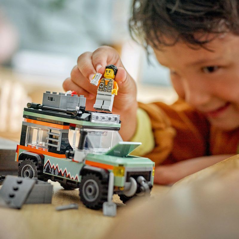 LEGO---City-Great-Vehicles---Utilitario-Off-Road-4x4---60447-11