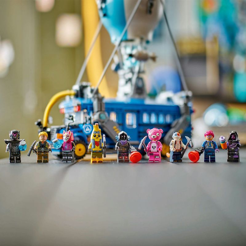 LEGO---Fortnite---Onibus-de-Batalha---77073-11