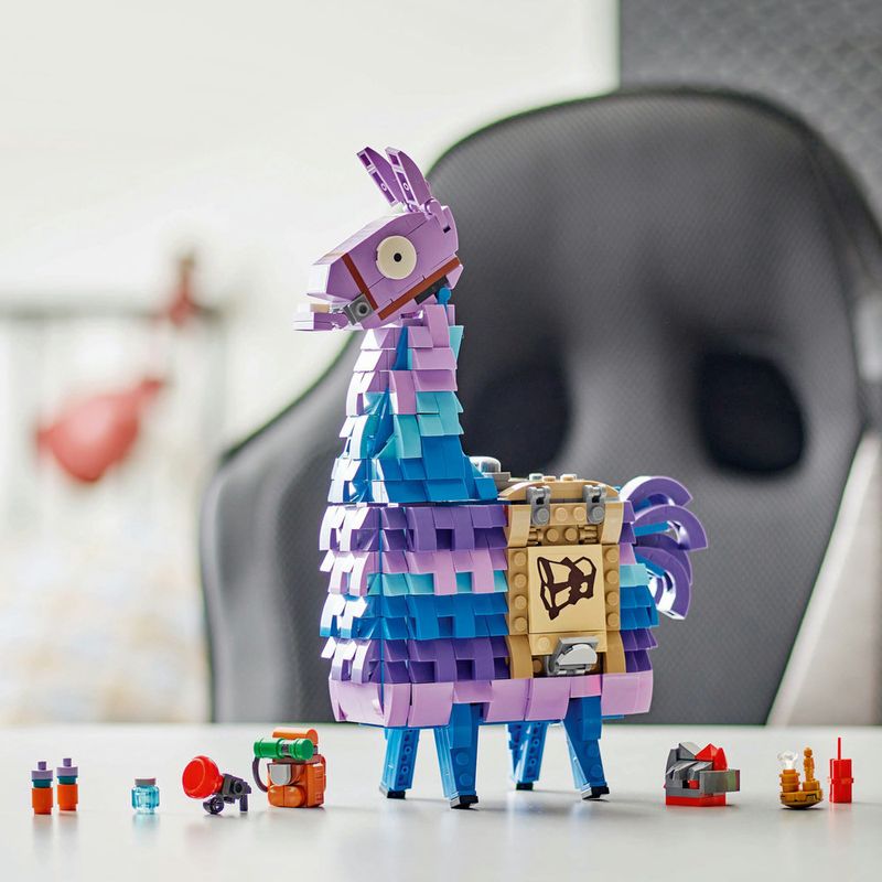 LEGO---Fortnite---Lhama-de-Suprimentos---77071-4