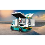 LEGO---City-Great-Vehicles---Ambulancia-de-Emergencia---60451-15