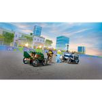 LEGO---City-Great-Vehicles---Pack-de-Carros-de-Corrida-Aviao-vs-Leito-de-Hospital---60459-13