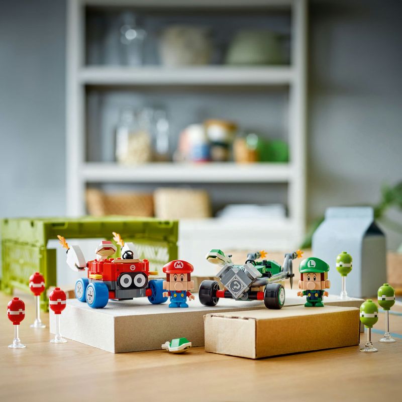LEGO---Super-Mario---Mario-KartT---Mario-Bebe-contra-Luigi-Bebe---72034-4