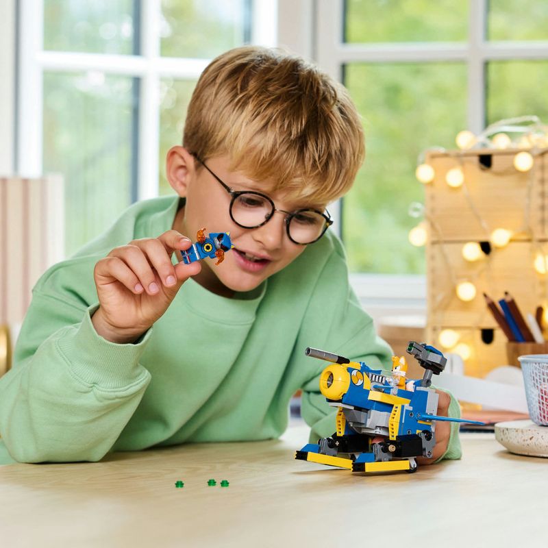LEGO---Sonic---Cyclone-vs-Metal-Sonic---77002-10