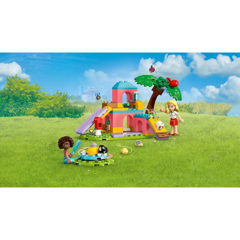 LEGO---LEGO-Friends---Playground-dos-Porquinhos-da-India---42640-12