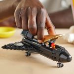 LEGO---Moments---No-Mundo-da-Lua-com-Pharrell-Williams---10391-8
