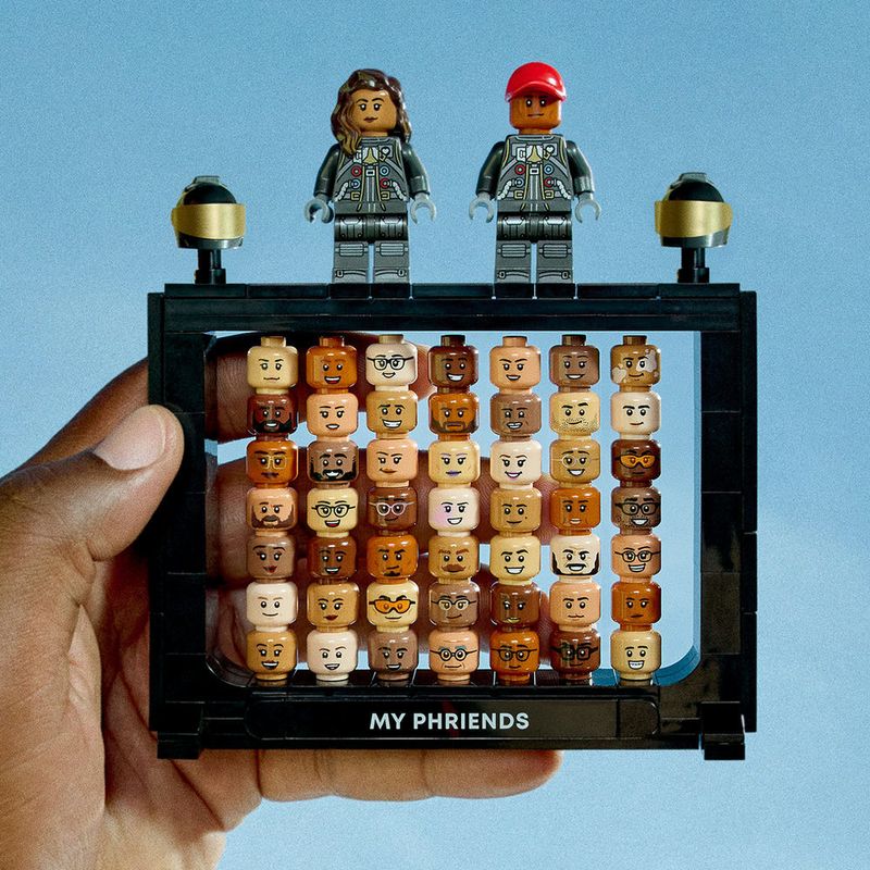 LEGO---Moments---No-Mundo-da-Lua-com-Pharrell-Williams---10391-9