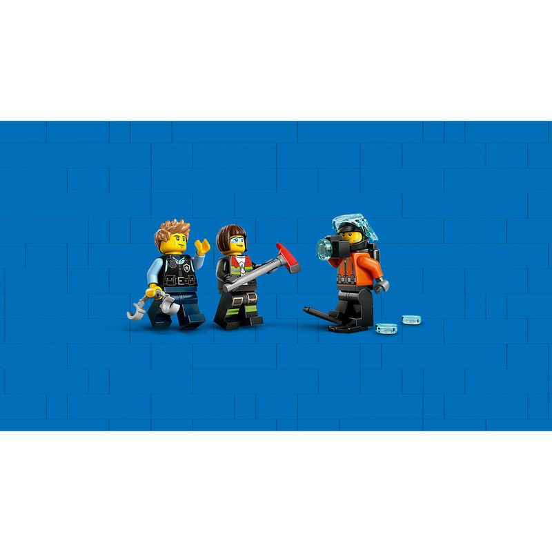 LEGO---City-Great-Vehicles---Remix-de-Helicoptero-Caminhao-dos-Bombeiros-e-Submarino---60462-13