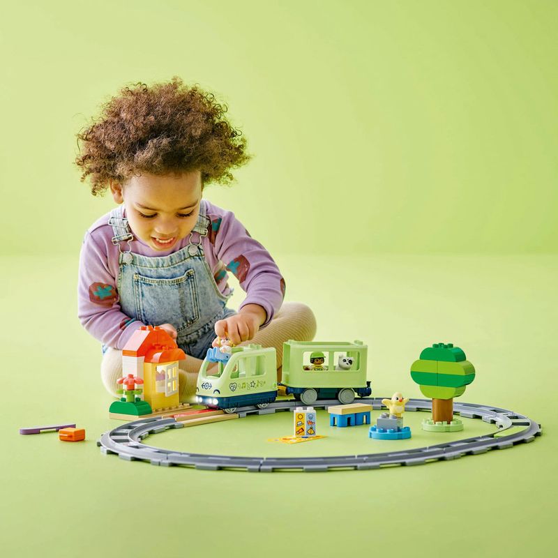 LEGO---DUPLO-Town---Trem-de-Aventura-Interativo---10427-5