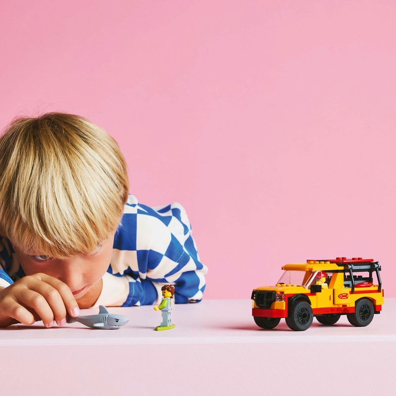 LEGO---City-Great-Vehicles---Utilitario-Salva-vidas-de-Resgate-na-Praia---60453-5