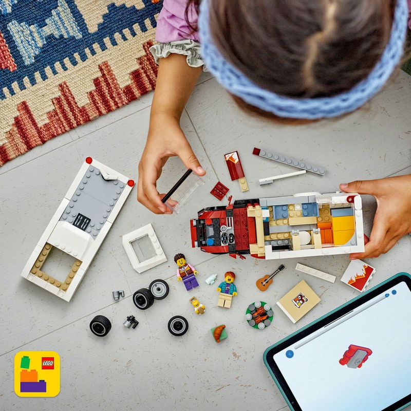 LEGO---City-Great-Vehicles---Motorhome-de-Aventuras-Festivas---60454-6